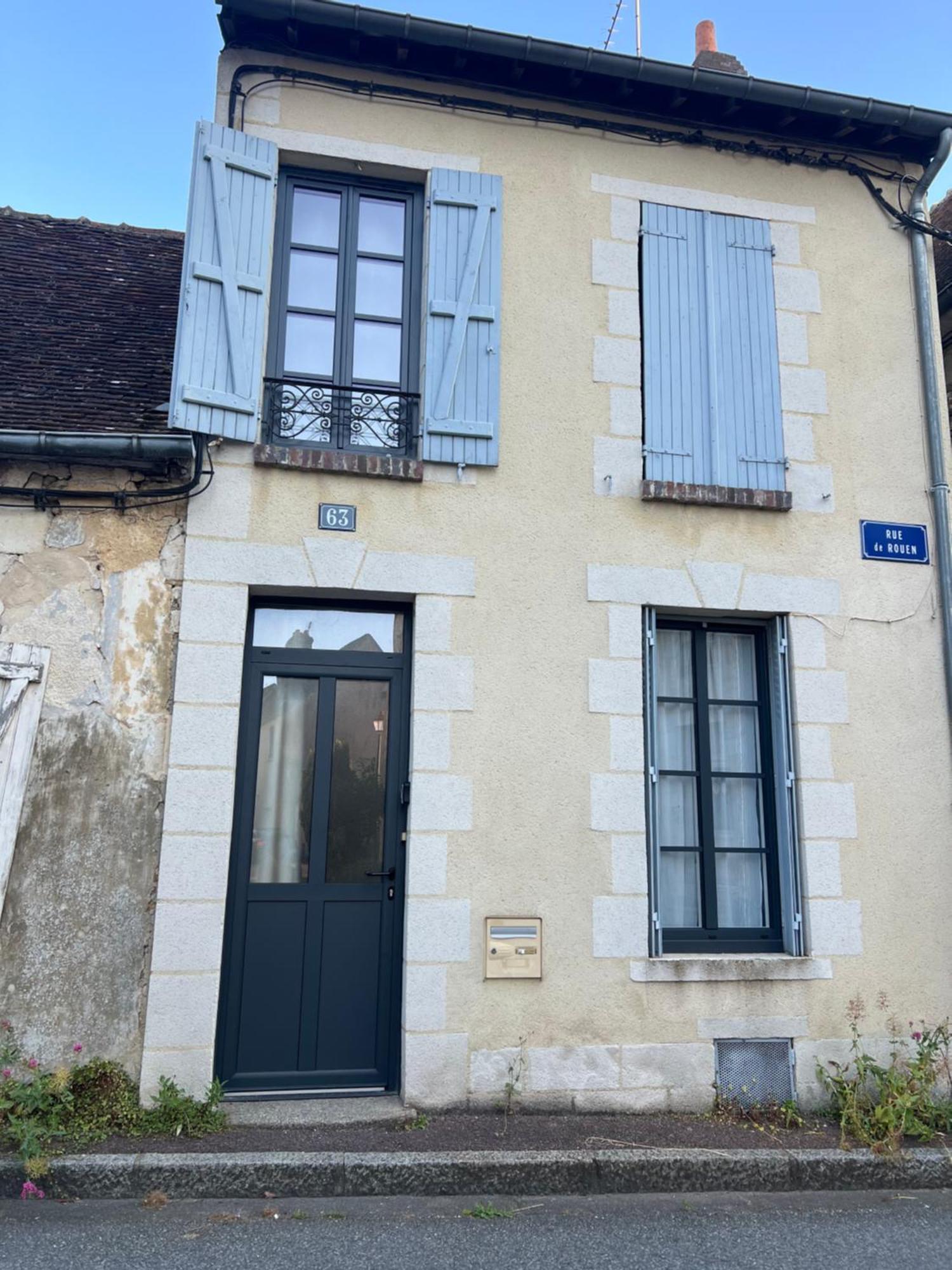 La Persienne Bleue - Coeur Historique De Mortagne Au Perche Villa Eksteriør billede